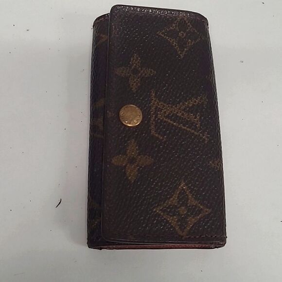 Authentic Louis Vuitton Monogram Keychain Wallet - Picture 1 of 8